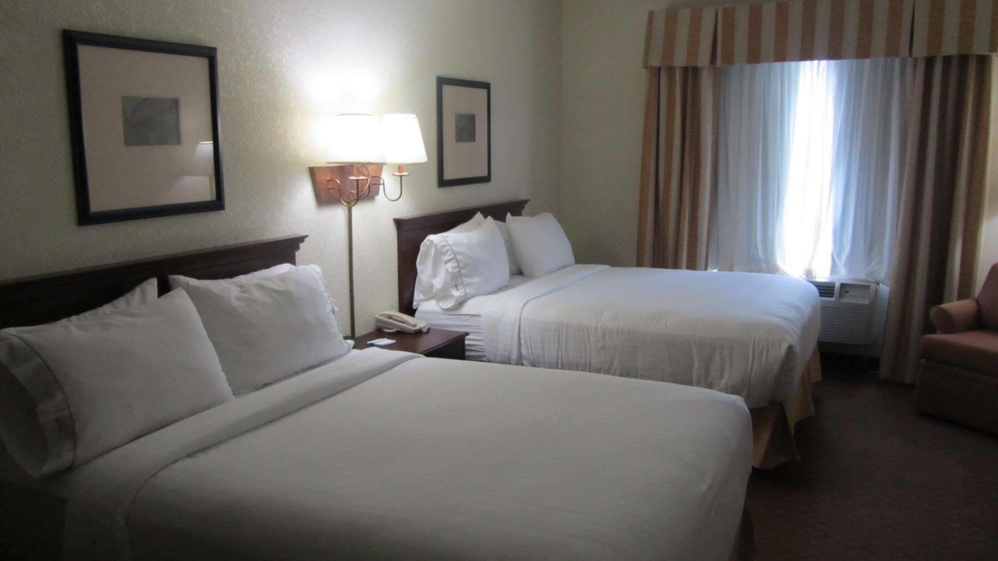 Holiday Inn Express Hotel And Suites Weslaco, An Ihg Hotel Exteriör bild